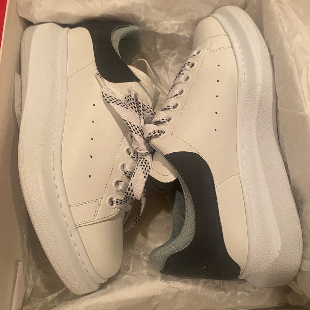 Alexander McQueen White Oversized Sneakers - Picture 9 of 9